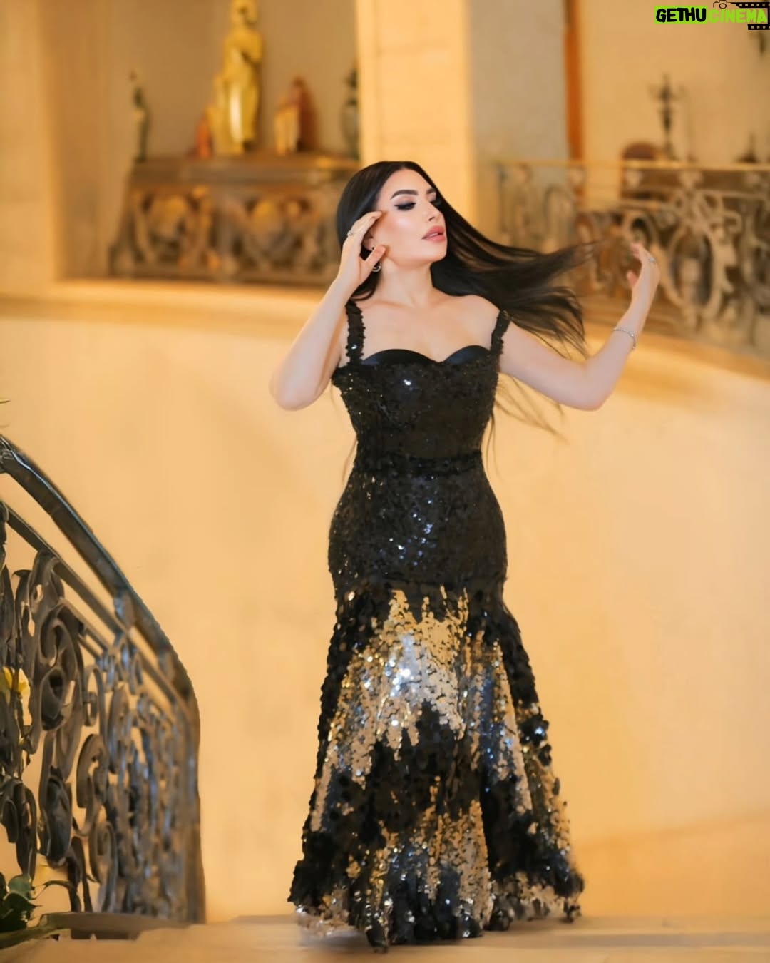 Abeer Sabry - 19.3K Likes - 🧜‍♀️🍰🥂 Dress  @incanto_boutique  #abeer_sabry #ماشاء_الله #AA#عبير_صبري