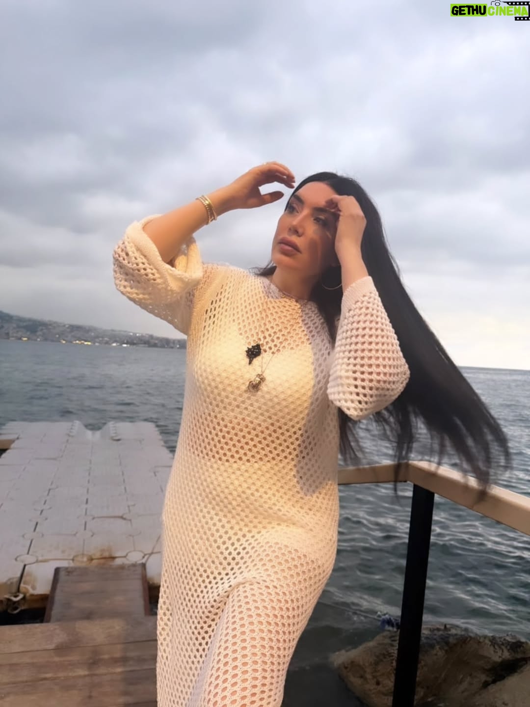Abeer Sabry - 26K Likes - بدايه اي تغيير هي معرفه قيمه ذاتك🫶 🏞🌞 #abeer_sabry #ماشاء_الله #بيروت