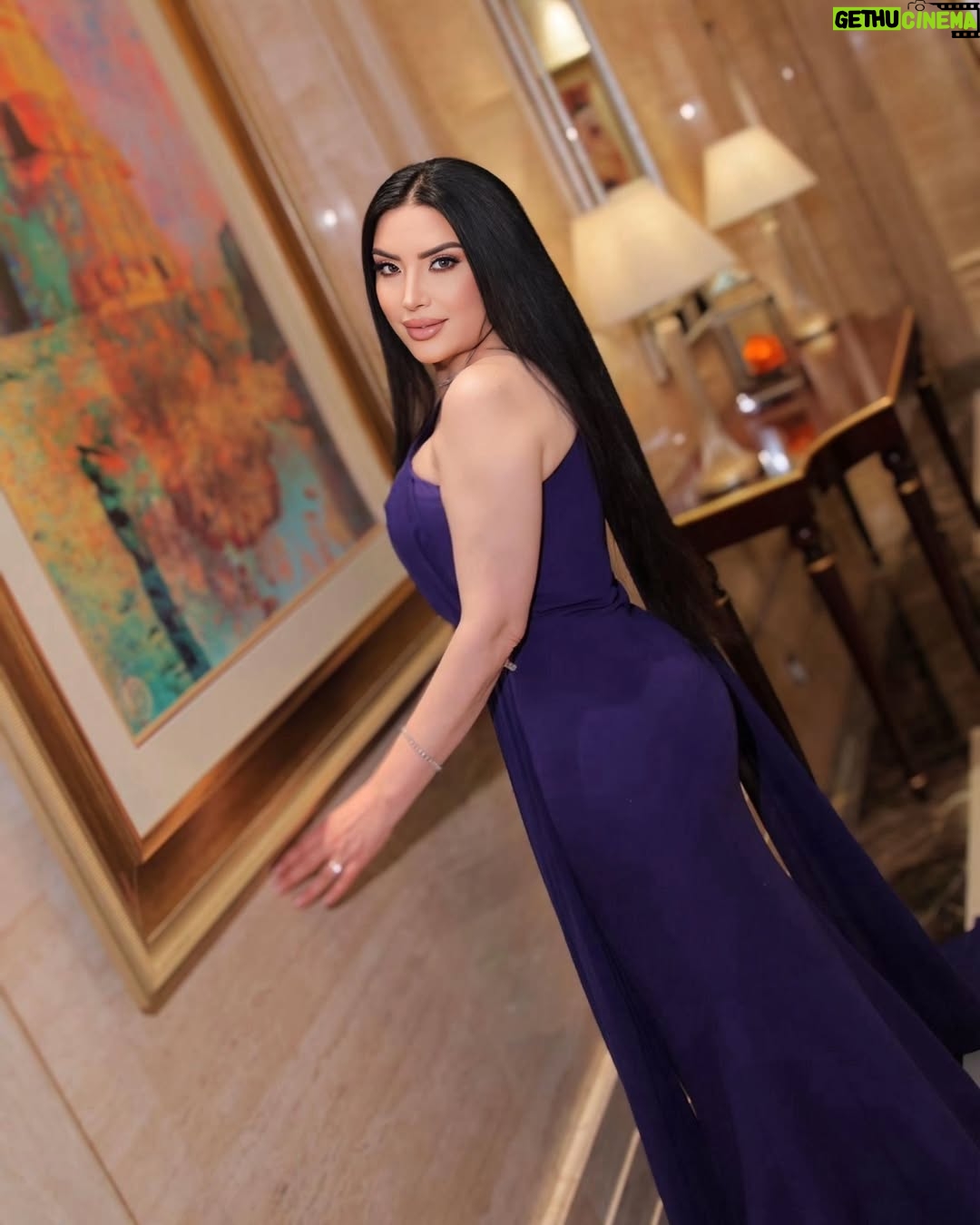 Abeer Sabry - 23.4K Likes - شكرا شبكه ابوظبي للاعلام علي حفلها المميز ..شكرا تلفزيون ابوظبي علي الاستقبال الجميل 💜  @abudhabitv  @abudhabimedia @libeirutcouture  photographer @muhammadesign #abeer_sabry ماشاء_الله#عبير_صبري #ماشاء_الله @saphircouture