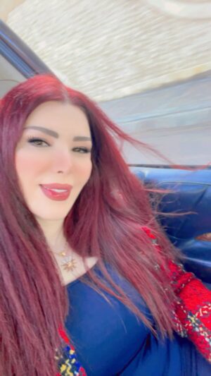Abeer Shams Al-Deen Instagram - أنا ومشوار طويل مع الشعر الأحمر..♥️♥️#سوريا#فن#مسلسلات رمضان#