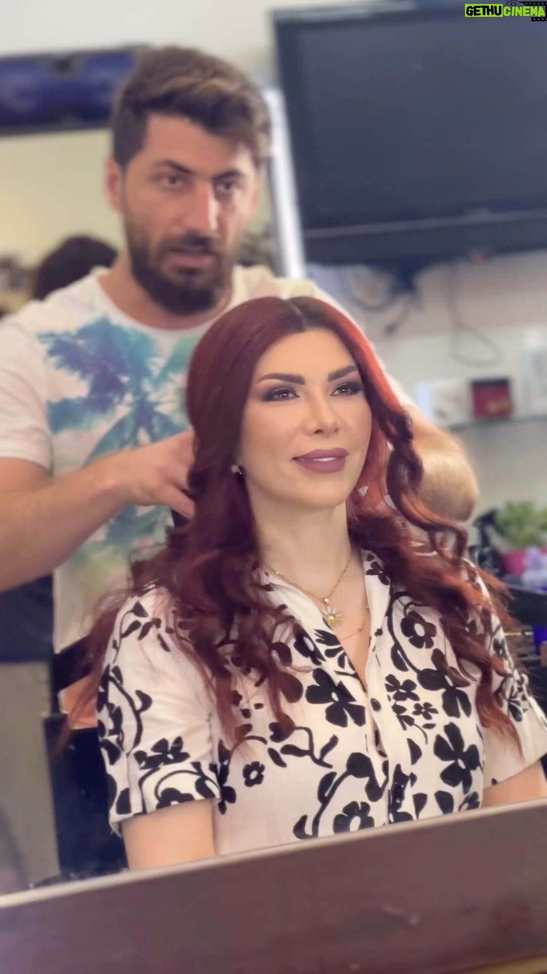 Abeer Shams Al-Deen - 2.6K Likes - عنااا  ماتخافي 😌 شعرك رح يطلع خرافي 😍
نجمتنا القمر عبير ⭐️⭐️