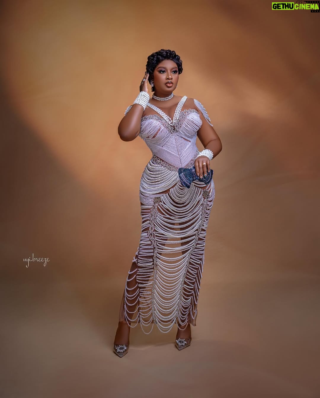 Adebimpe Oyebade - 39.3K Likes - Last night, we premiered ABANISETE” by my brother and friend @iteledicon01 and it was such a great outing! 

My dearest icon @iteledicon01 ,words alone can not express how proud I am of you, i cannot wait for the world to see the magic you made , BIG congratulations to the cast and crew of this beautiful piece . ABANISETE hits all cinemas from tomorrow, Please go out and see this beautiful work of art, ABANISETE is such a beautiful movie 🎥 

Adorned in this beautiful dress by @collettecreations___ 

Beautiful pearl Jewelry by @justbeadit_ng 

Photographed by @uyi.breeze 

Thanks @collettecreations___ &  @justbeadit_ng for coming through at the very last minute ✨