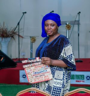 Adebimpe Oyebade Instagram - One of the most powerful scenes in MY MIRACLE😢
What do you think about this scene? The reconnection scene between ABIMBOLA, FOLAJIMI @babatunde_aderinoye and the father @antarthywill
The power of forgiveness. The power of prayers.
Do you believe in miracles? Do you believe God answers prayers!
Final note this night: Prayer works! Forgiveness heals! Watch MY MIRACLE!
Please watch MY MIRACLE only on MOBIMPE TV 🙏🏼 I’m so tired of these impersonators already🤦♀️