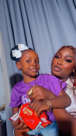 Adebimpe Oyebade Instagram - Are you watching MY MIRACLE showing now on YouTube,MobimpeTv ?
ABIMBOLA, ABIOLA & MIA reporting😅
Still currently shooting beautiful contents for y’all🥰
Before you sleep, watching MY MIRACLE will be perfect to round up the day, in fact you’ll sleep better, just try it. 😃
Thank you all for the support so far, let’s do even more! 💃
Share ! Comment ! Like and subscribe💜