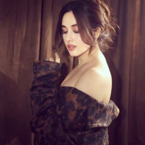 Aditi Budhathoki Instagram - ♥️💫
📸 @deepak_das_photography
Mua: @sunnyroyy_official
Studio: @deekad_creations