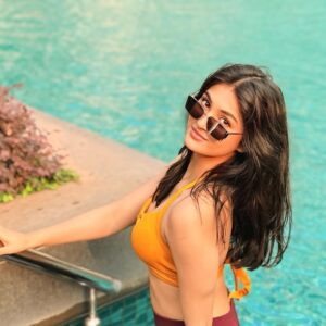 Aditi Tripathi Instagram - Just vibin🌊 @iaditipandit 
.
.
#newpost #aditipandit #instagram