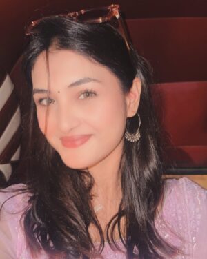Aditi Tripathi Instagram - Desi core🪷🧿 @iaditipandit 
.
.
#aditipandit #newpost #instagram