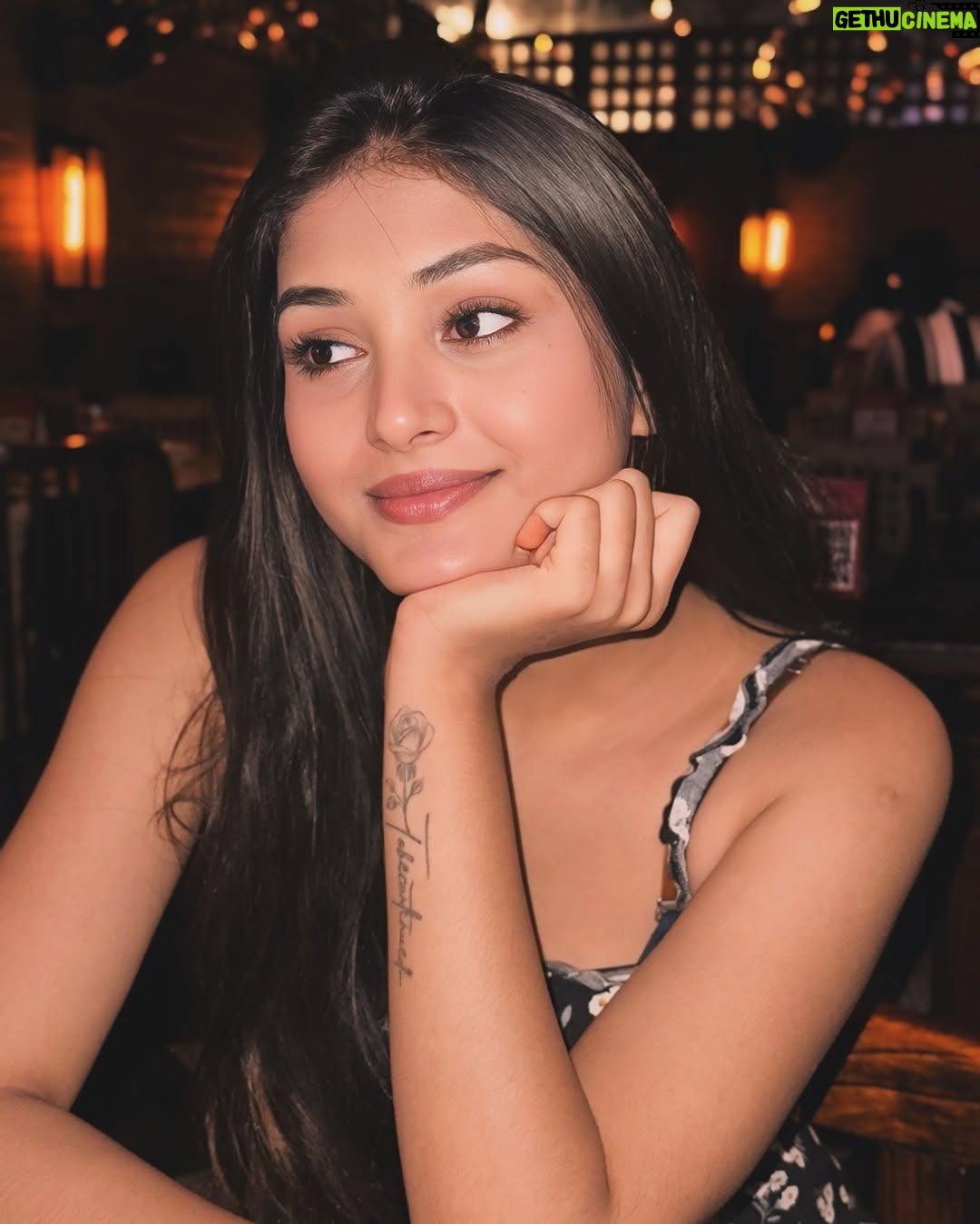 Aditi Tripathi - 50K Likes - 🎀♥️ @iaditipandit 
#aditipandit #newpost #instagram
