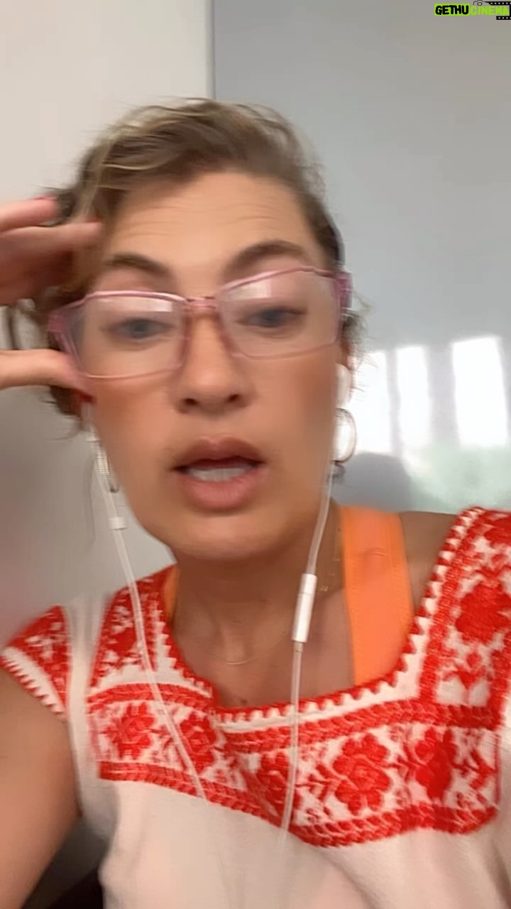 Adriana Arango - 8.8K Likes - 