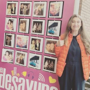 Adriana Arango Instagram - Caminando por el @canalrcn me encontré este panel de fotos mias. Me emocioné y todo 💖💖💖💖💖💖