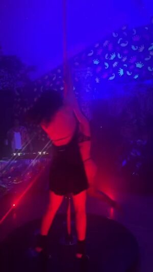 Adriana Ferreyr Instagram -