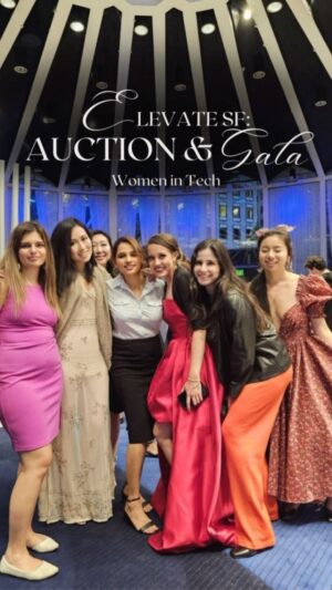 Adriana Ferreyr Instagram -
