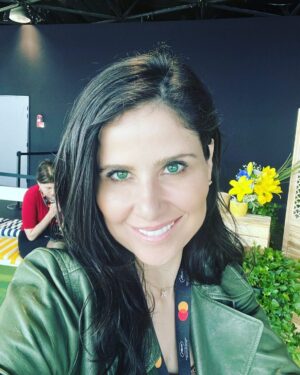 Adriana Ferreyr Instagram - Networking