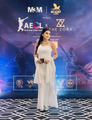 Afsana Instagram - About AECL event with my girlies 🤍

#explore #instagram