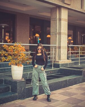 Afsana Instagram - won't let you forget !! 🕷️

🎨 : @pro_shoots1 

#explore #instagram #photooftheday