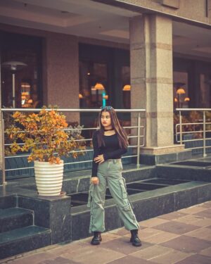 Afsana Instagram - won't let you forget !! 🕷️

🎨 : @pro_shoots1 

#explore #instagram #photooftheday