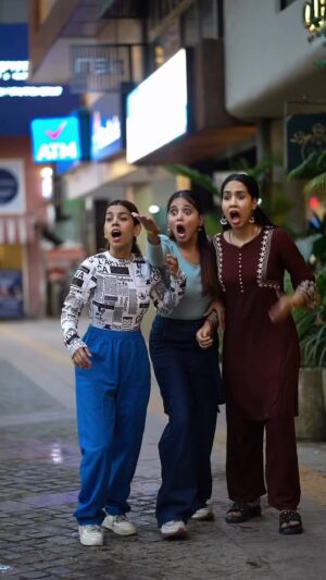 Afsana Instagram - Tag your friends 😂❤️ @_sumu_ 

W/: @manishasinghsingh @eli_allu @arti_chauhan26 

#explore #reelitfeelit #reelkarofeelkaro #viralvideos #trending #funny #dosti