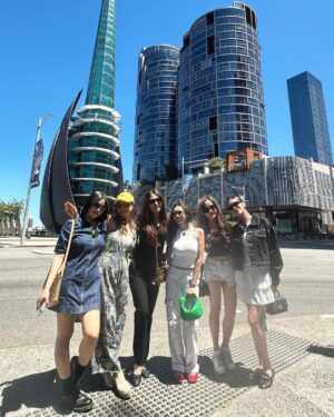 Agatha Chelsea Instagram - a short perth minute 🌞🕶️