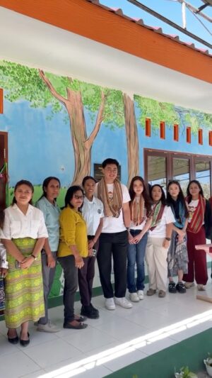 Agatha Chelsea Instagram - Semoga dari TK kecil di Kupang ini lahir generasi besar yang bisa mengubah dunia❤️