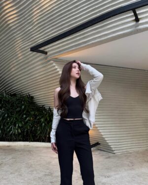 Agatha Chelsea Instagram - sweet nothings