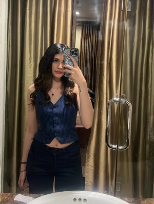 Agatha Valerie Instagram - These pictures contain self love 🪻🎗️