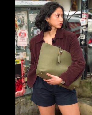 Aghniny Haque Instagram - @furla 💚