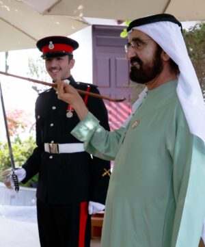 Ahlam Instagram - فخورين بتخرج الشيخ محمد بن راشد بن محمد بن راشد آل مكتوم،
من “أكاديمية ساندهيرست الملكية العسكرية” في المملكة المتحدة … وحصوله على سيف الشرف لفئة الطلاب الدوليين وتحقيقه للمركز الأول ضمن الطلاب الدوليين في الدراسات العسكرية الأكاديمية والتطبيقية، ليصبح بذلك أول خريج إماراتي يحصل على هذين التقديرين معاً
وخلال حفل التخريج التقيت بالمنتسبين الإماراتيين في هذه الأكاديمية العريقة … نفخر بشباب الوطن الذين يرفعون الراس ويشرفون بلادهم وأهلهم .. مبروك يا وطن 🇦🇪♥️