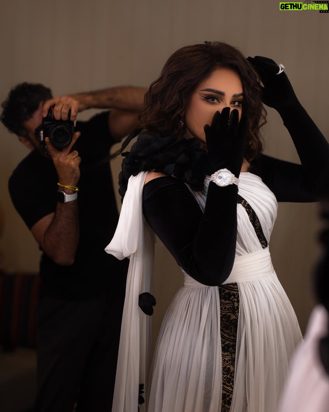 Ahlam - 191.2K Likes - #Ahlam