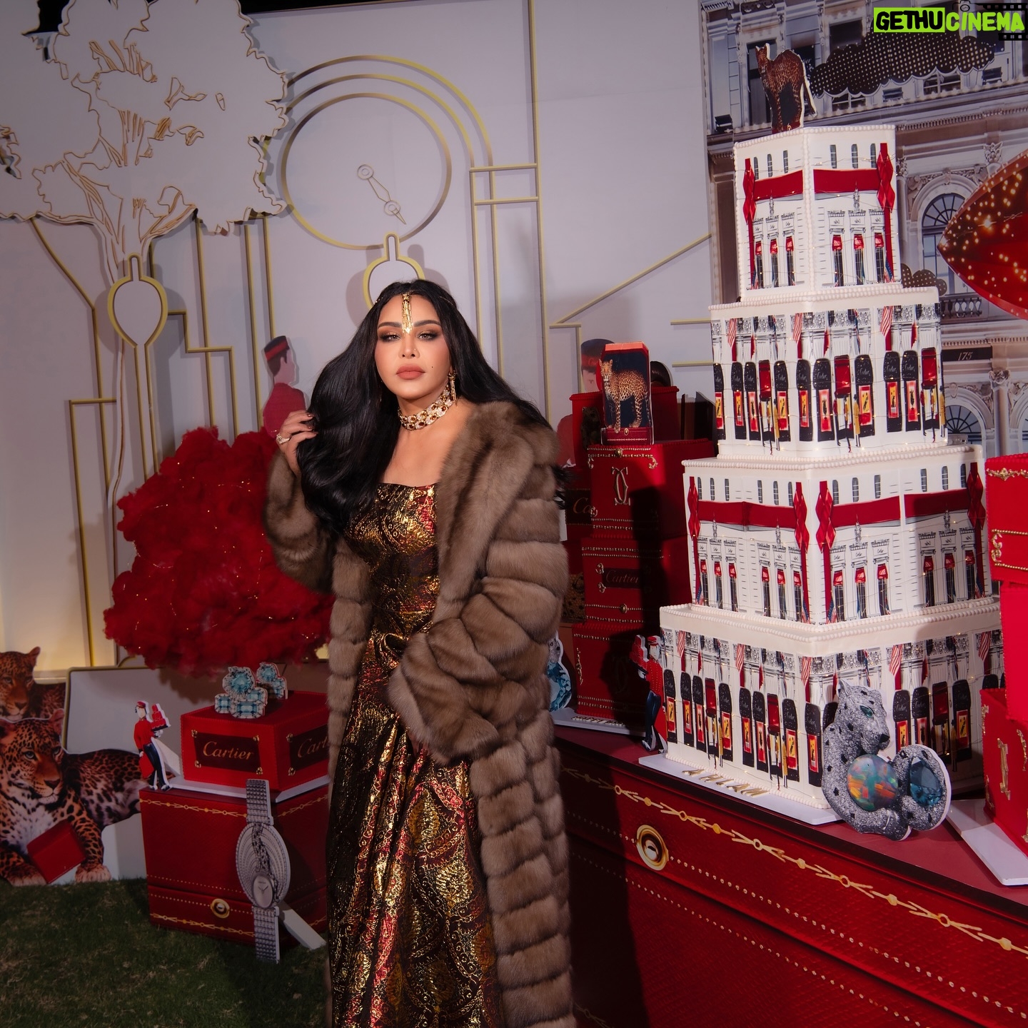 Ahlam - 17.1K Likes - الحمدلله على ما اعطيتيني اياه يالله ، الحمدلله حمدا تطيب به الحياة 
13/02 🎈