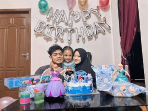 Ai Khodijah Instagram - Panjang umur sehat selalu ya nak🤲🏻🥹 bageur sholehah ageung milikna🤲🏻🥰