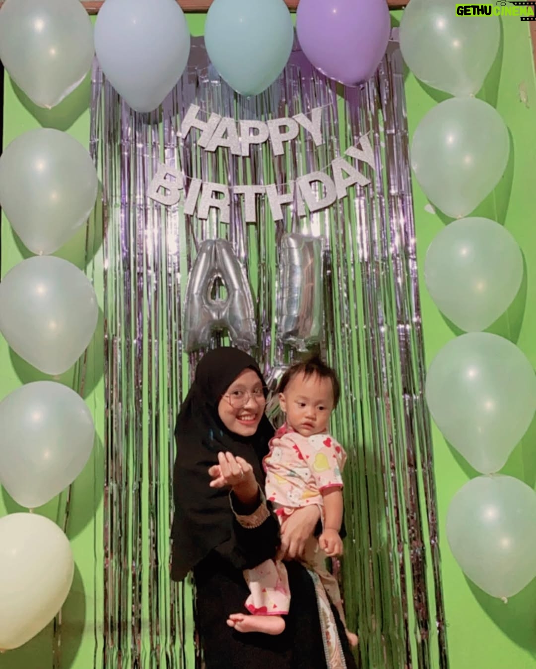 Ai Khodijah - 14.3K Likes - Terimakasih suami dan tim sukses🥰❤️😘