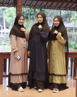 Ai Khodijah Instagram - 😍
.
.
@erinarf18
@risa_solihah