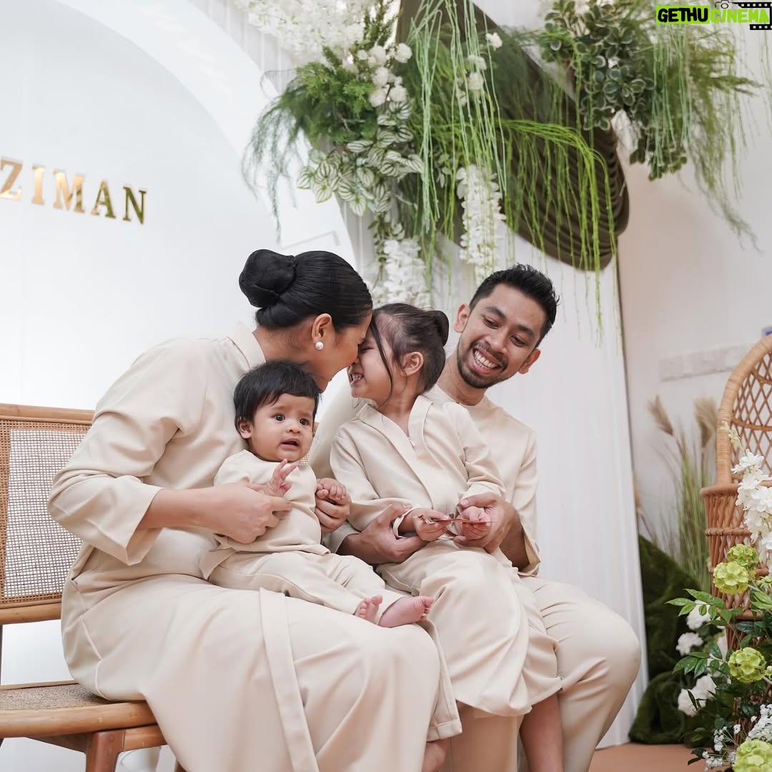Ain Edruce - 31.3K Likes - 9/8/2025,
-Majlis Aqiqah Shaziman-
Semoga awak membesar sihat dan dengar cakap mummy and daddy ok🙏🏻🙏🏻🙏🏻
Dalam majlis aqiqah pun sempat mummy celebrate beday hahaha
Thank you semua❤️
📸: @irymaidris
Pelamin : @_pretty.little.events