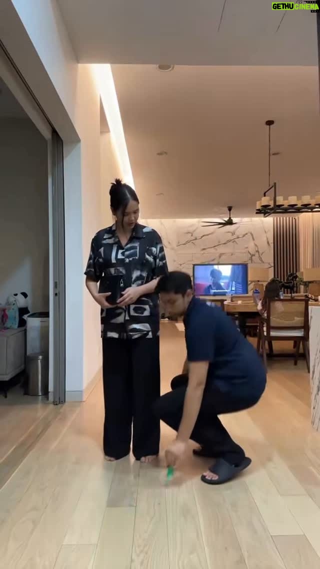 Ain Edruce - 36.8K Likes - Dulu tak penah tego cara kita buat apa2.. sekarang amik kunci pun nak tego. 😒
@amirul_hafizz