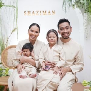 Ain Edruce Instagram - 9/8/2025,
-Majlis Aqiqah Shaziman-
Semoga awak membesar sihat dan dengar cakap mummy and daddy ok🙏🏻🙏🏻🙏🏻
Dalam majlis aqiqah pun sempat mummy celebrate beday hahaha
Thank you semua❤️
📸: @irymaidris
Pelamin : @_pretty.little.events