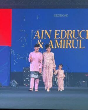 Ain Edruce Instagram - Risau Amirul & Soraya caras job Ain lepas ni 😜 Comel kan kitaorang walk, tak sia-sia ajar Mirul senyum kat rumah. Demi @bulanbintanghq 🫶🏻
#sedekadmenyinar #bulanbintanghq