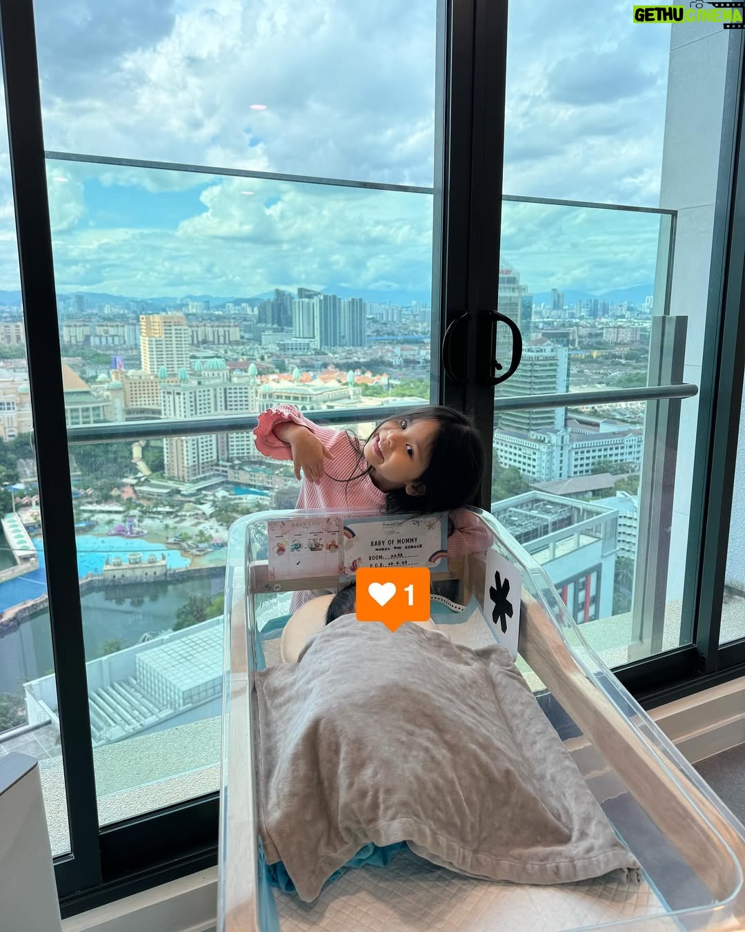 Ain Edruce - 48.3K Likes - Lepas bersalin hari itu, terus datang sini @postnatalsunwaysanctuary 👌🏻👌🏻👌🏻
Thank you so much jaga ain and baby selama seminggu..sangat membantu .. cukup waktu nk rehat.. lagi2 bila waktu malam..cukup tido betul. Sebab dorang boleh jaga baby kita. ❤️❤️❤️