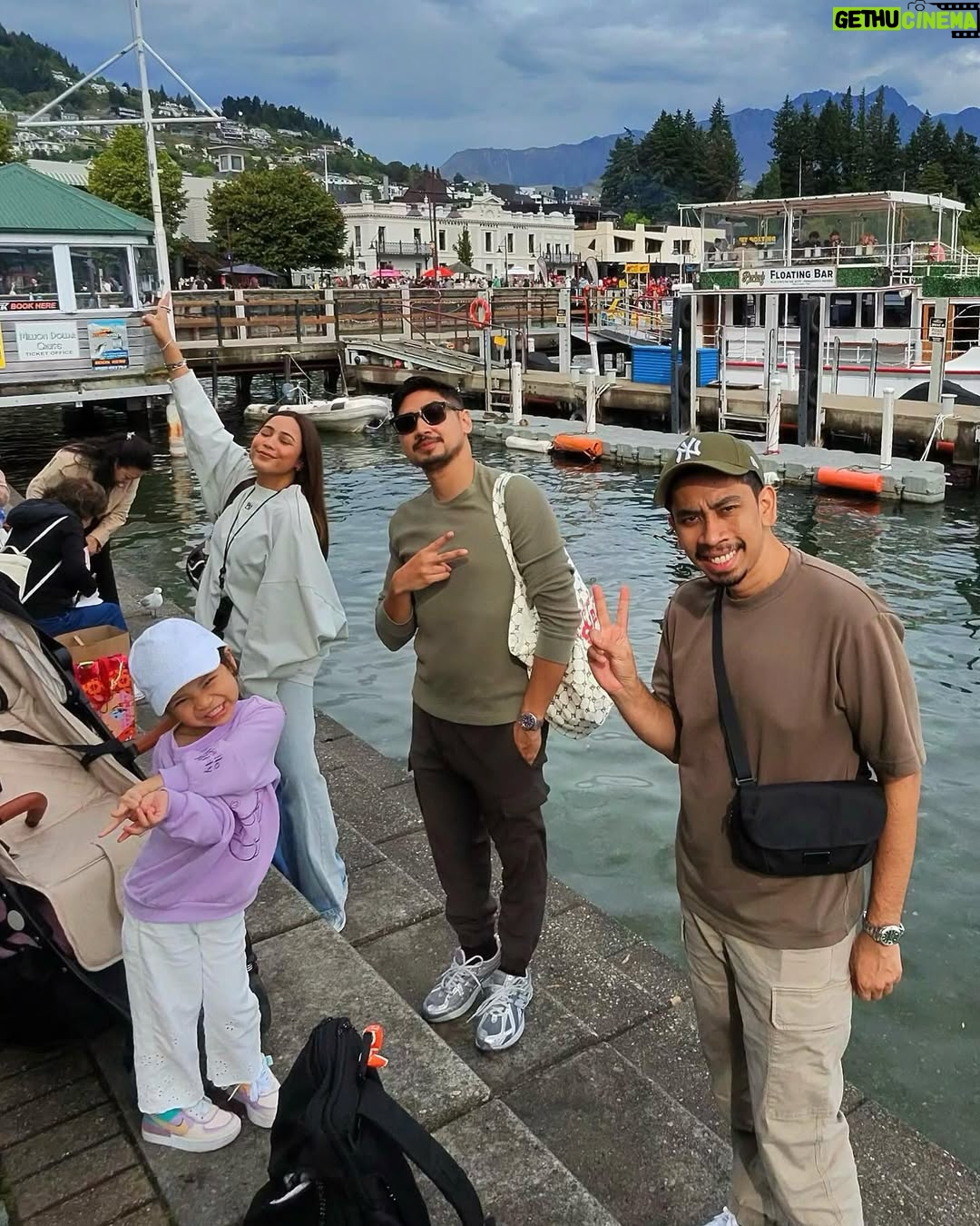 Ain Edruce - 76.6K Likes - Jalan-jalan cari Fernleaf kat New Zealand jap😝😝😝
Next year baru blk Malaysia.. bye!😘