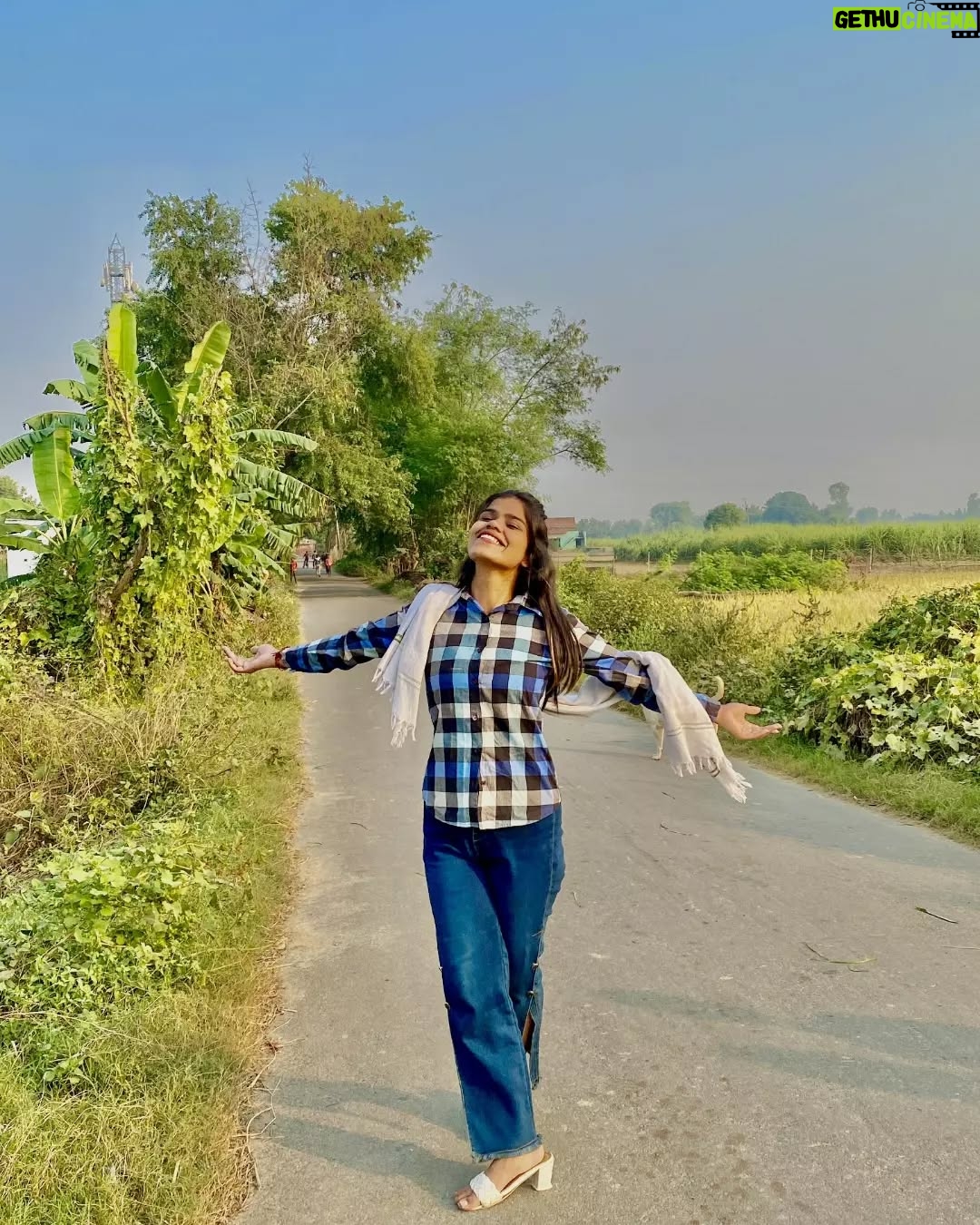 Aisha - 2.3K Likes - 😎🌳🌹❤️
.
#instagram #instagood #instalike #instafashion #pic #picoftheday #photography #photooftheday #photo #nature #likeforlikes #likeforfollow #followforfollowback #followｍe