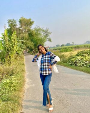 Aisha Instagram - 😎🌳🌹❤️
.
#instagram #instagood #instalike #instafashion #pic #picoftheday #photography #photooftheday #photo #nature #likeforlikes #likeforfollow #followforfollowback #followme