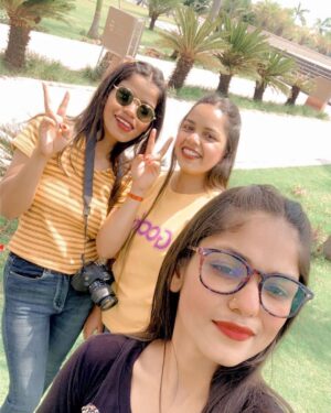 Aisha Instagram - ❤️😎
.
.
.
#instagood #instagram #instalike #instadaily #instapost #instaphoto #instapic #photooftheday #photoshoot #photo #photography #photographylovers #pic #picoftheday #picofday #pictureoftheday #like #follow #share