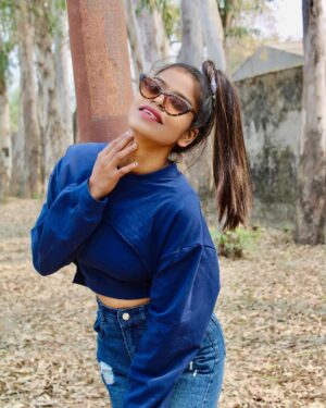 Aisha Instagram - 😎❤️
Sunglasses 👓🕶 : @bavincis.official
Managed by :
@mrr_sumitt_
@star_entertainment07
.
.
#instagood #instadaily #instagram #instafashion #instadaily #instapic #instaphoto #instapic #foryou #foryoupage #pic #picoftheday #picture #photography #photo #photooftheday #photoshoot #photographylovers #girlphotography #girlphotoshoot #girlphoto #model #modelshoot #girls #attitude #attitudegirl #like #follow #share