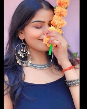 Aisha Instagram - Happy choti diwali dosto😅❤️🧨
#diwali #diwalivibes✨ #diwali2024 #decoration #share #like #follow #newpost