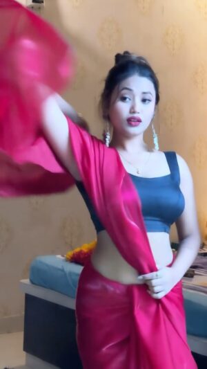 Aisha Kashyap Instagram - Jaan de du 😉❤️