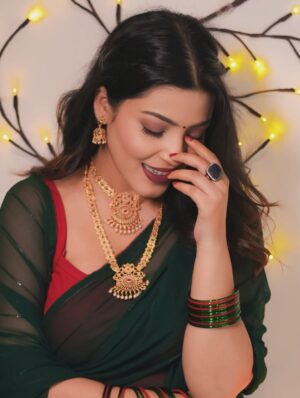 Aisha Siddiqui Instagram - 💚