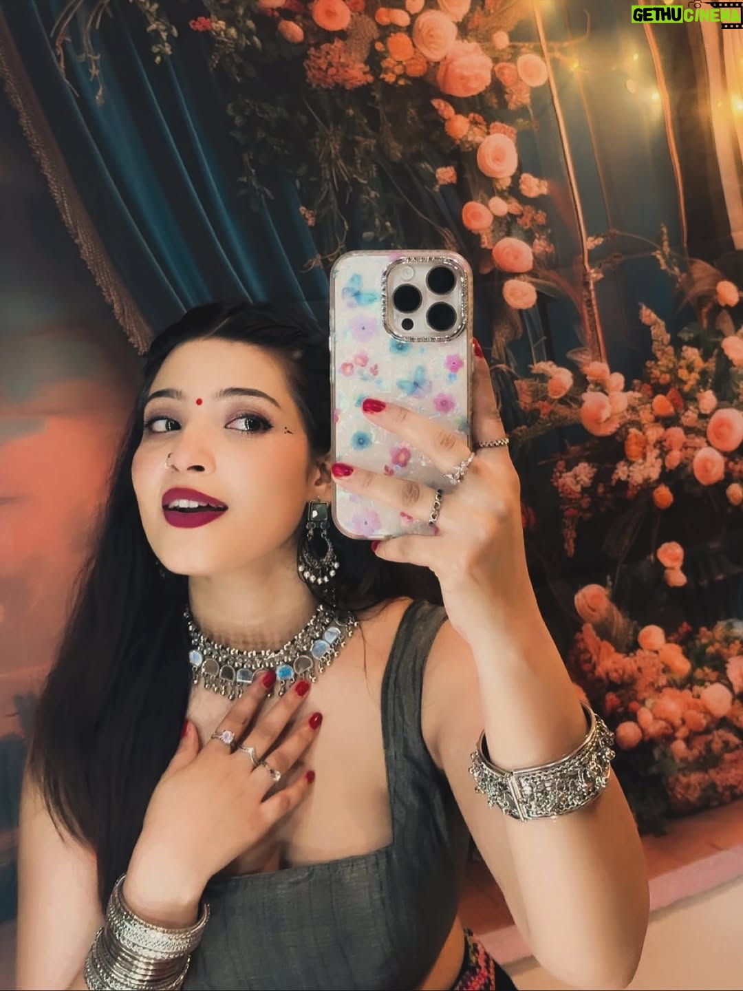 Aisha Siddiqui - 3 Likes - 🦋