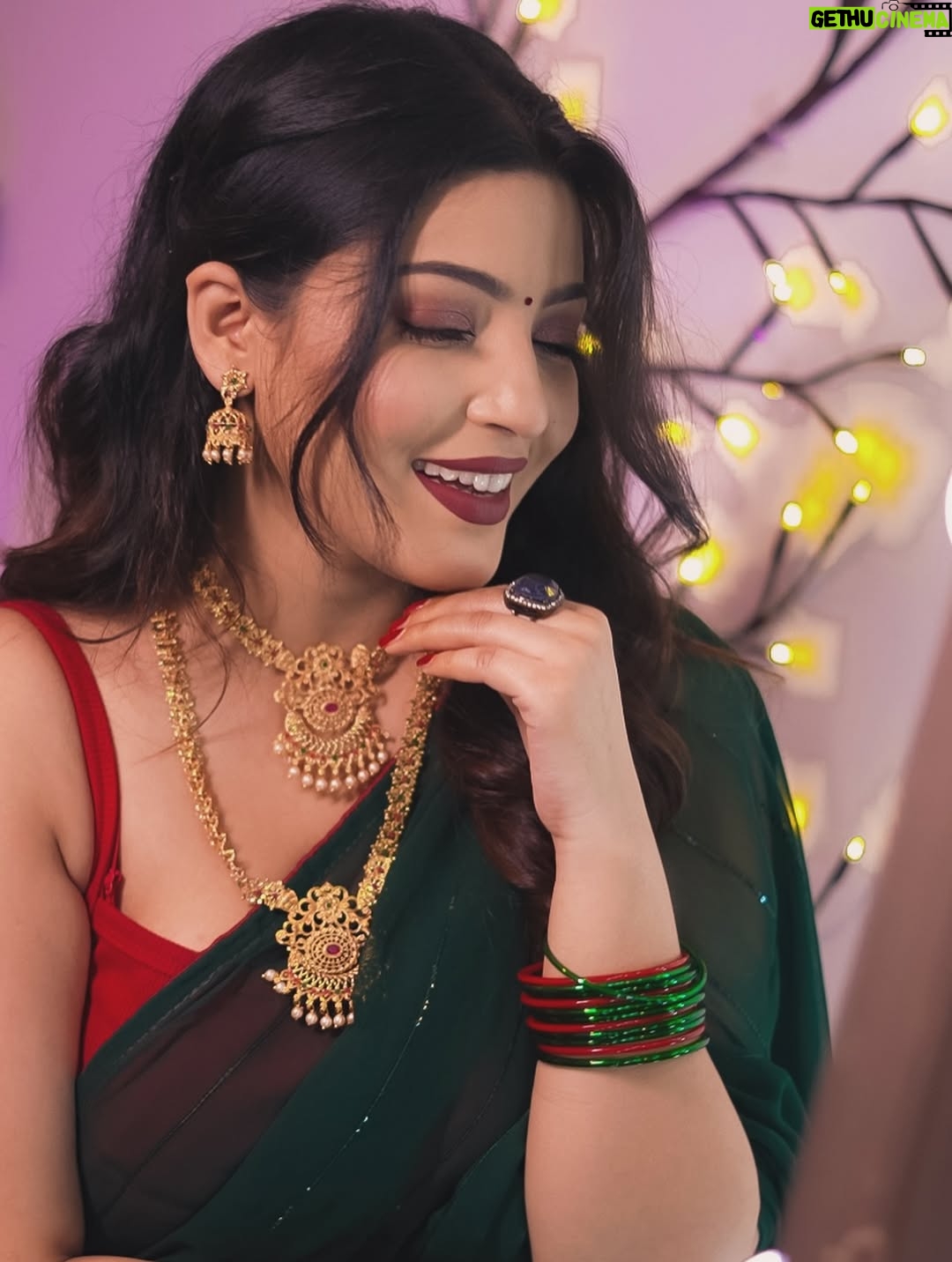 Aisha Siddiqui - 3 Likes - 💚