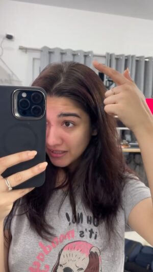 Akancha Sharma Instagram - I *COLORED* my hair at home 💇♀️✨
.
.
#foryou #trending #explore #explorepage✨ #hair #haircolor #akanchasharma