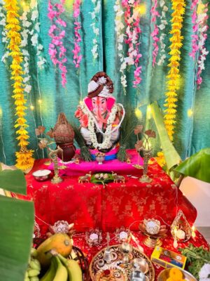 Akancha Sharma Instagram - ✨Ganpati Bappa Moryaa
Mangalmurti MORYAAAA!!!! ✨
#ganpati #explore #fyp