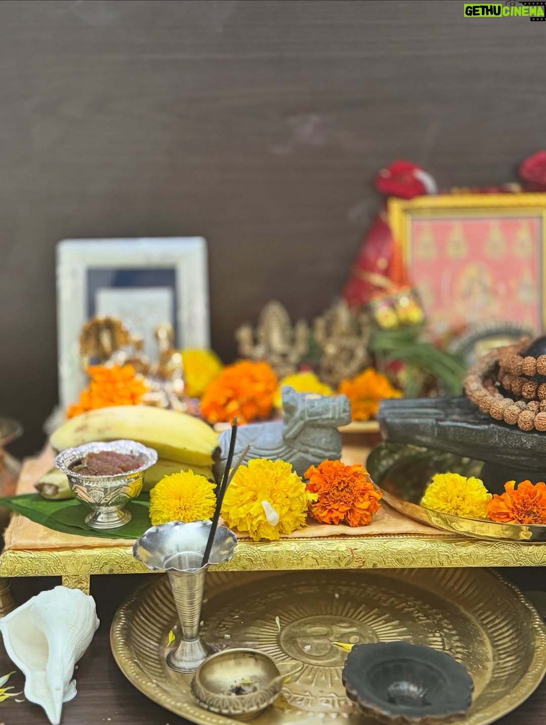 Akancha Sharma - 18.1K Likes - ✨Ganpati Bappa Moryaa
Mangalmurti MORYAAAA!!!! ✨

#ganpati #explore #fyp